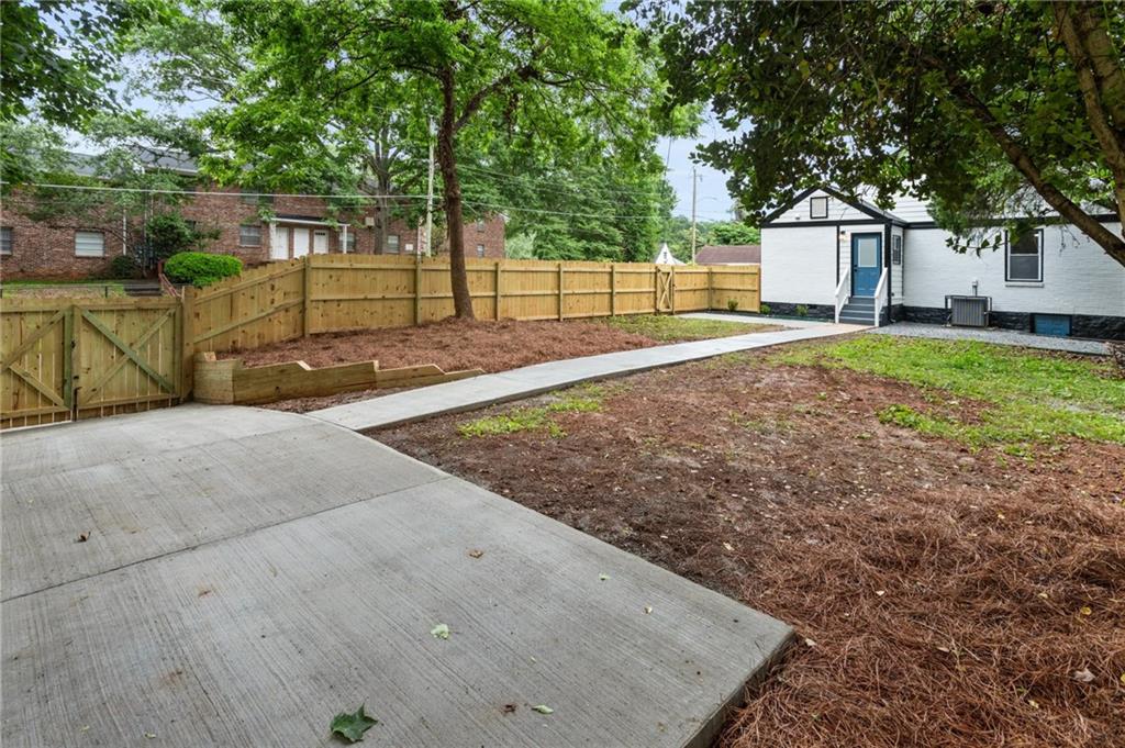 1283 Beecher Street SW