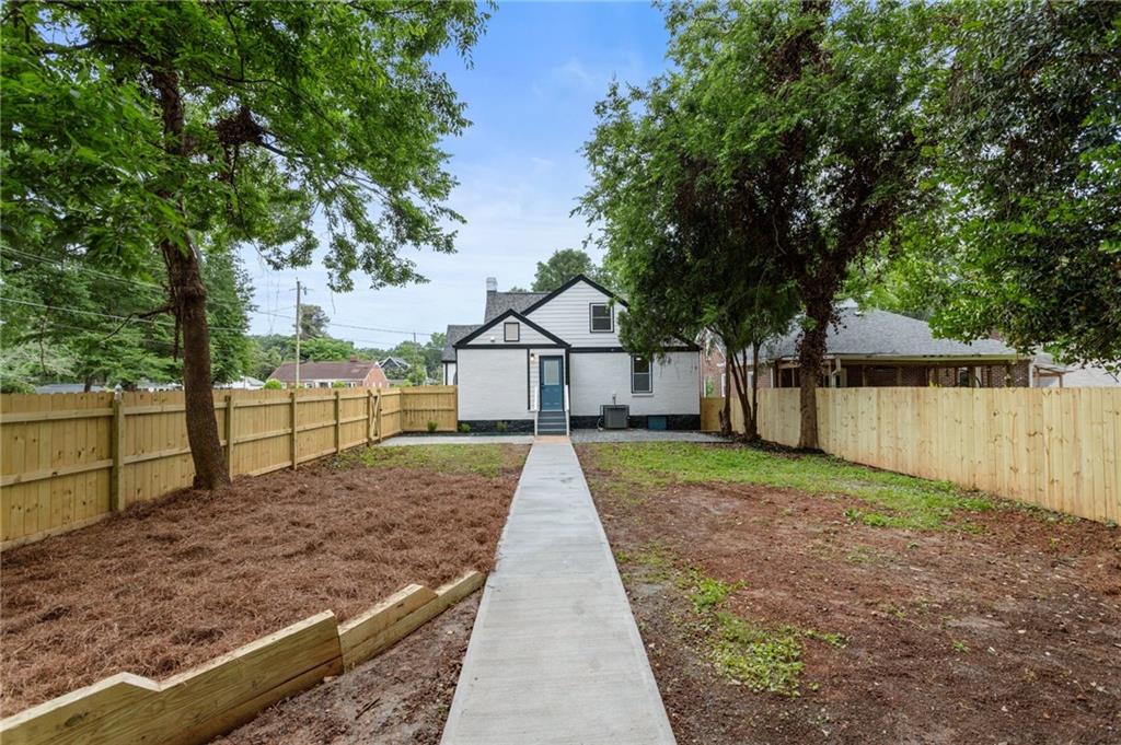 1283 Beecher Street SW