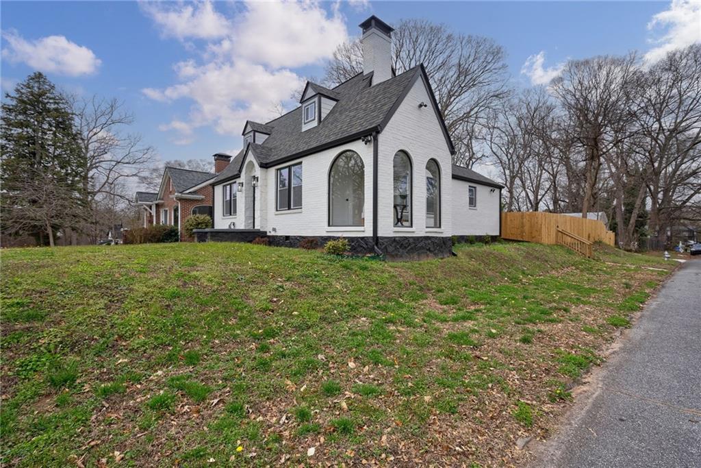 1283 Beecher Street SW