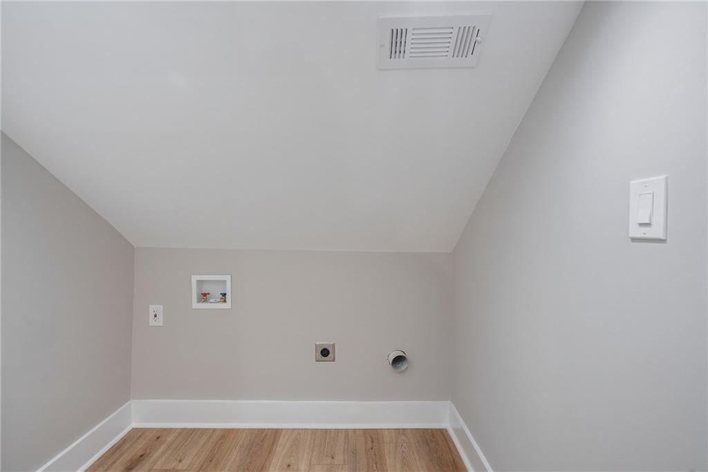 1283 Beecher Street SW