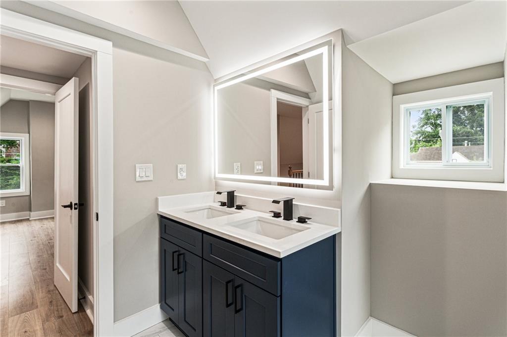 1283 Beecher Street SW