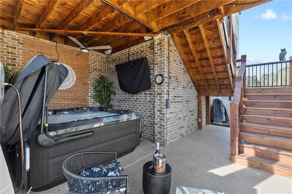 222 Jackson Heights Lane