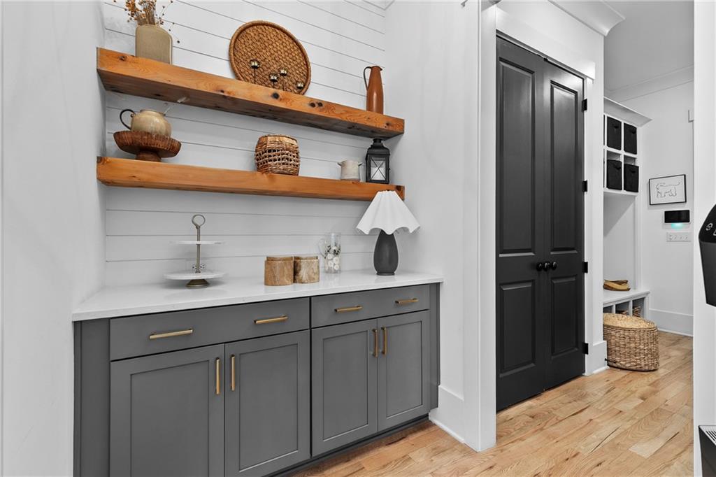 222 Jackson Heights Lane