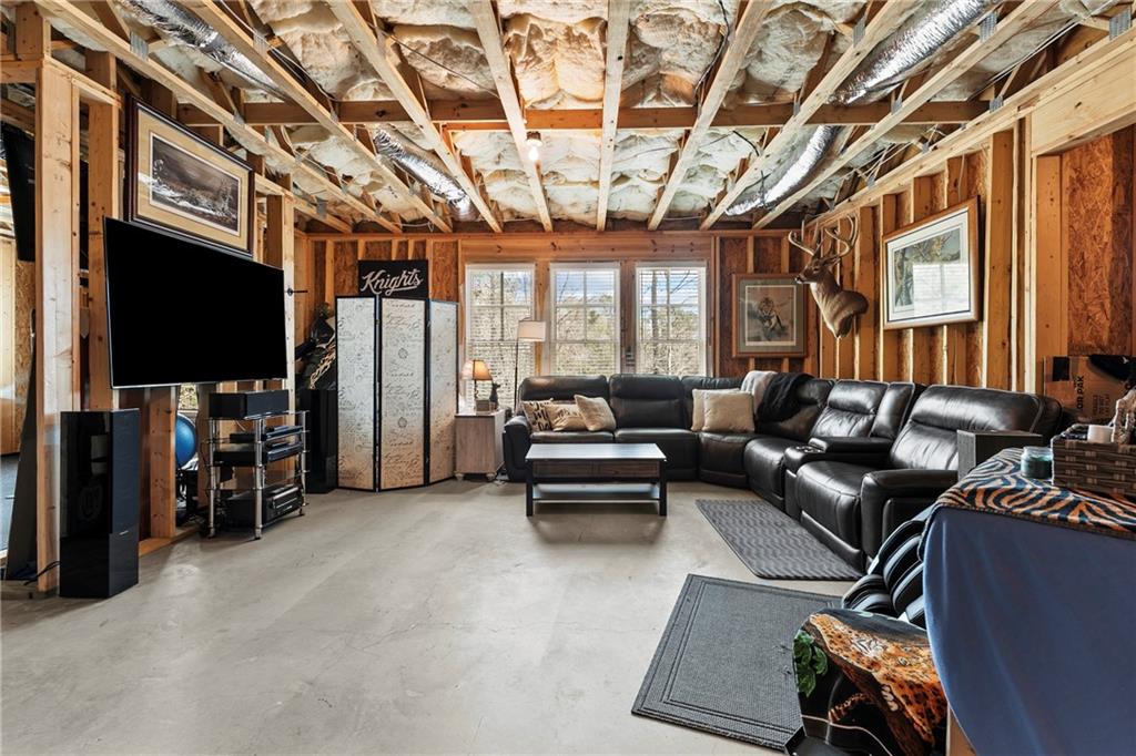 222 Jackson Heights Lane