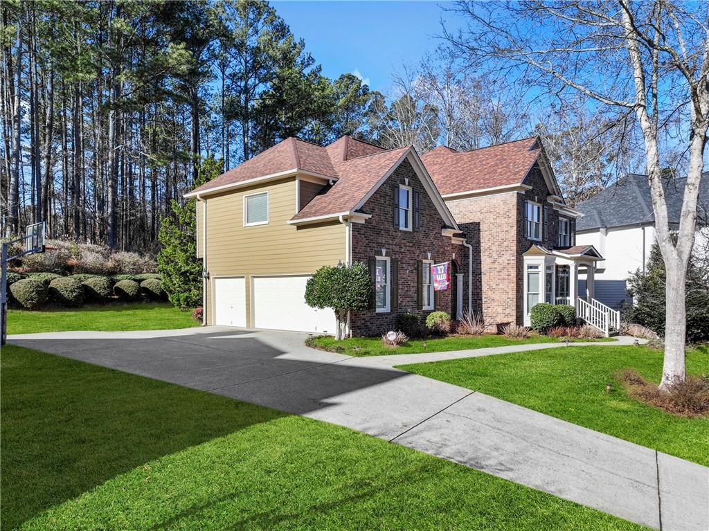 210 River Laurel Way