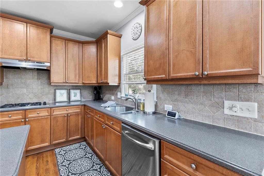 210 River Laurel Way