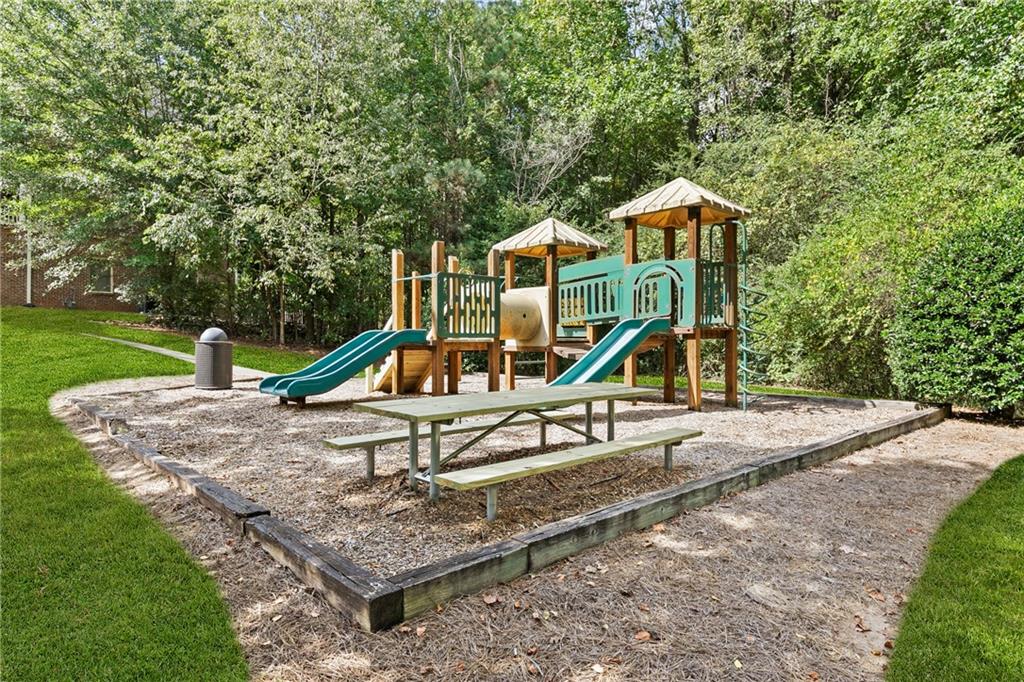 210 River Laurel Way