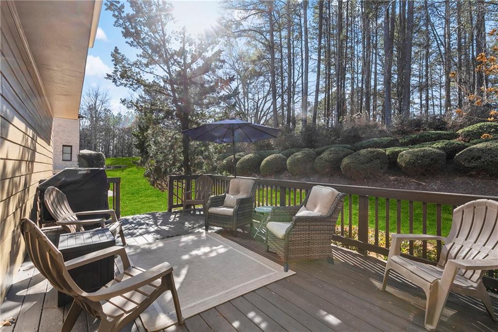 210 River Laurel Way