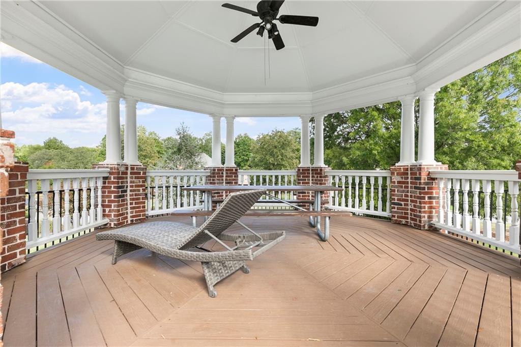 210 River Laurel Way