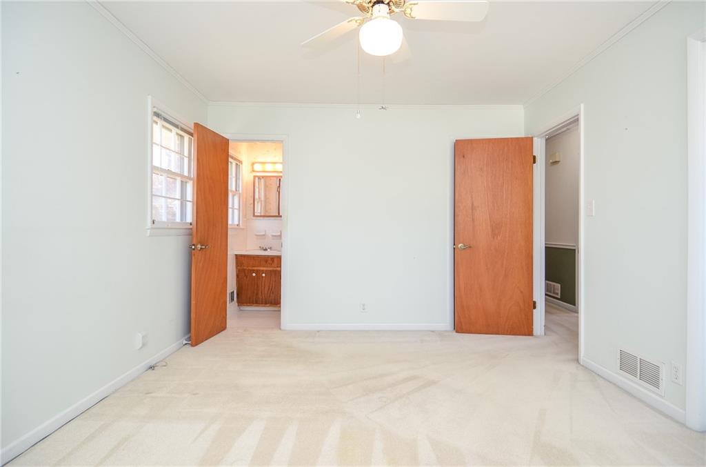 5547 Prince Phillip Way