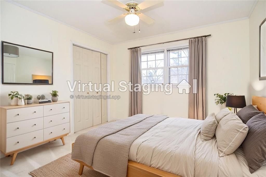 5547 Prince Phillip Way