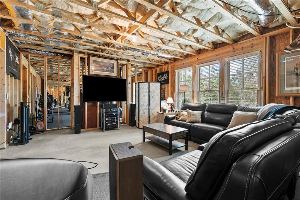 222 Jackson Heights Lane