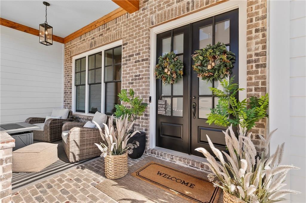 222 Jackson Heights Lane