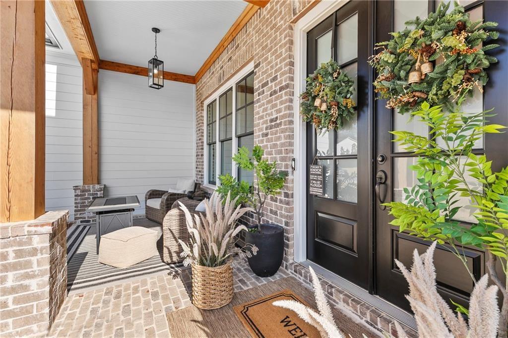 222 Jackson Heights Lane