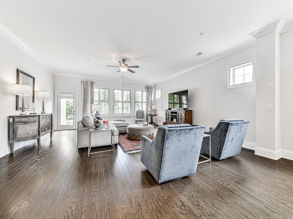 765 Calbert Circle
