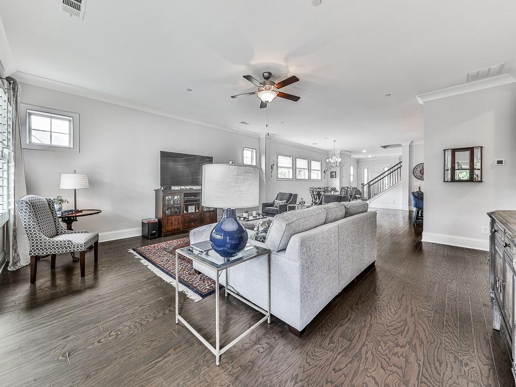765 Calbert Circle