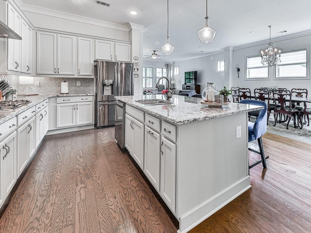 765 Calbert Circle