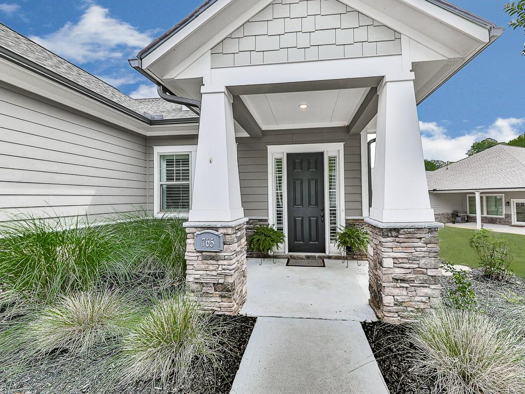 765 Calbert Circle