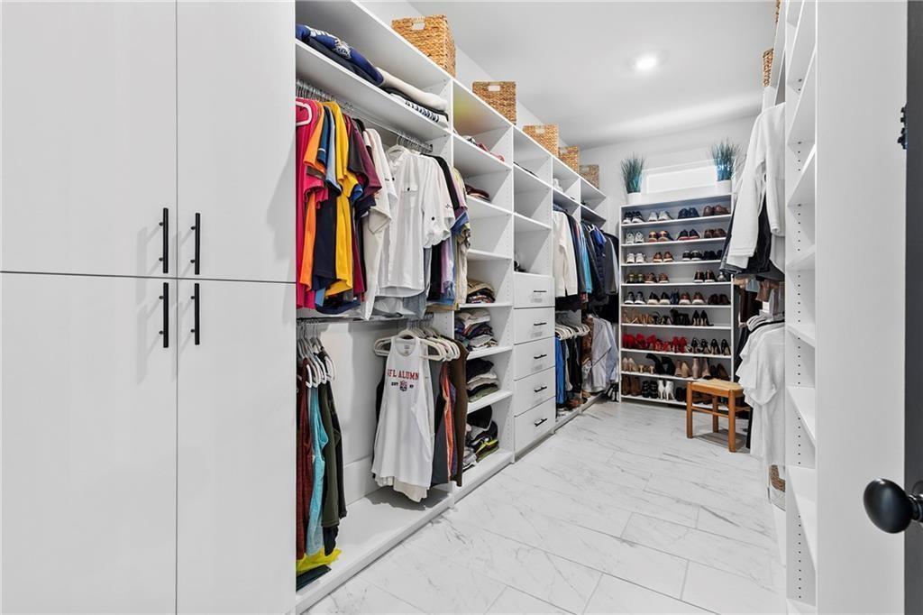 222 Jackson Heights Lane