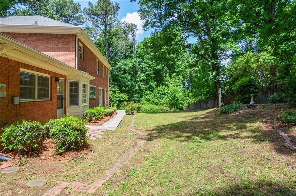 2144 Masonwood Circle