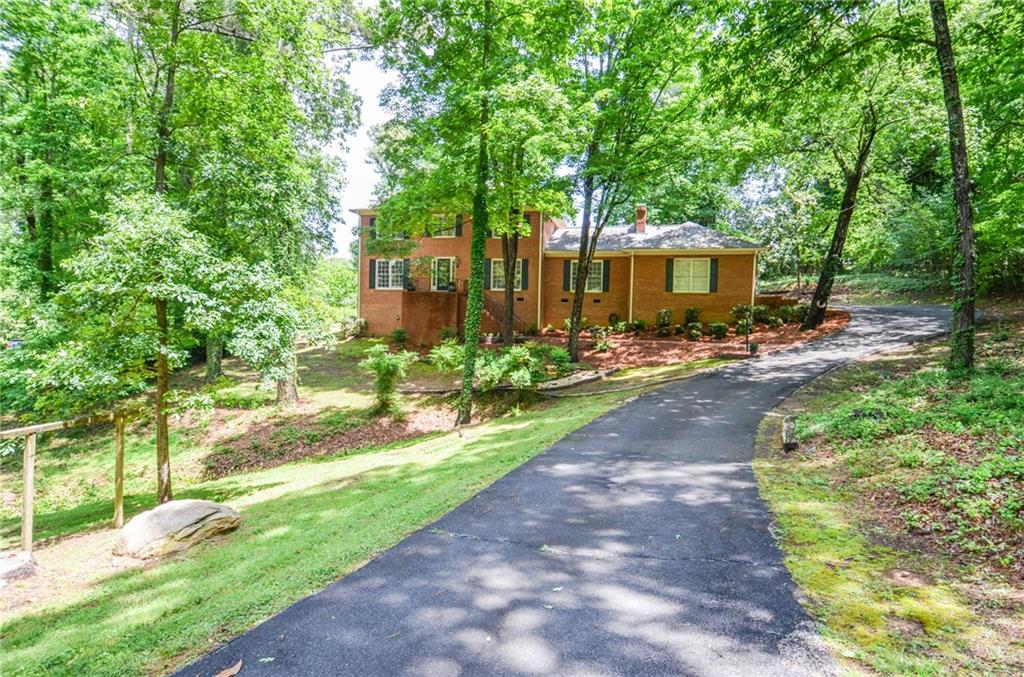 2144 Masonwood Circle