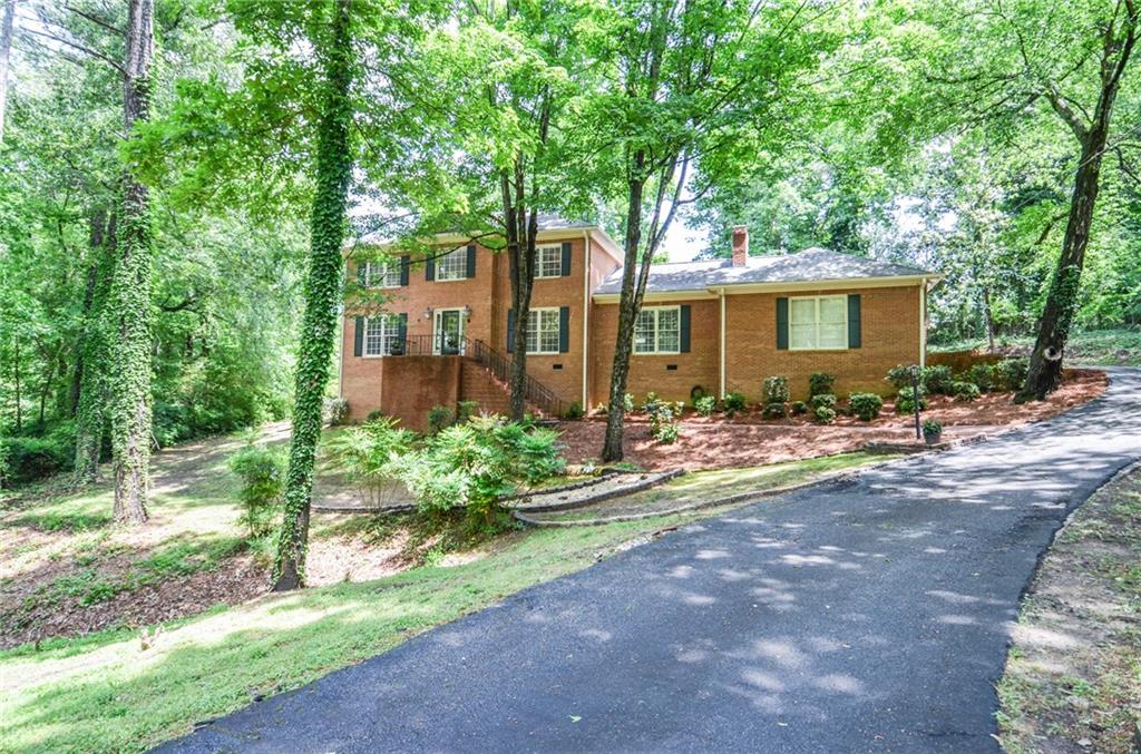 2144 Masonwood Circle