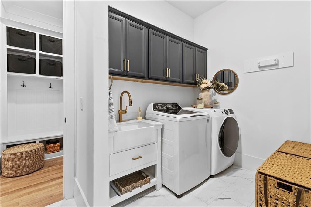 222 Jackson Heights Lane