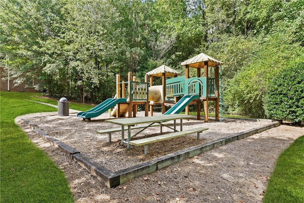 210 River Laurel Way