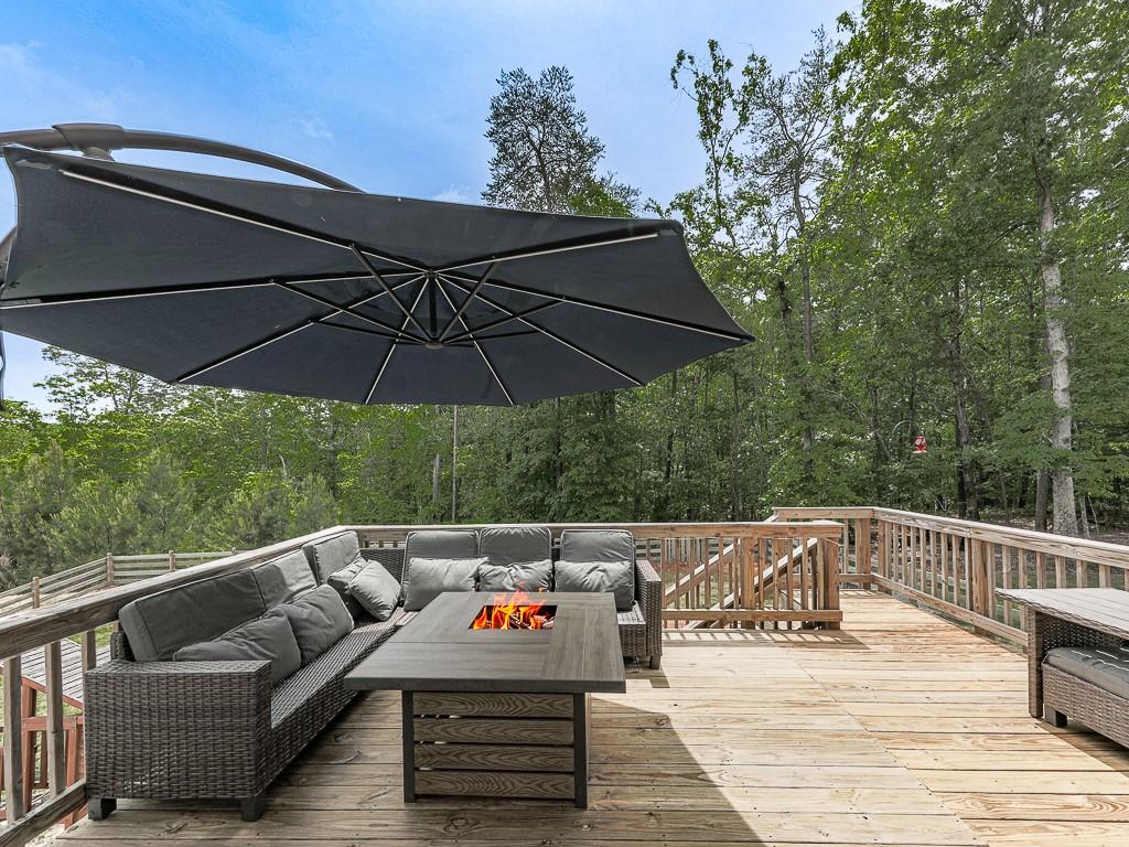 604 Little Bear Loop