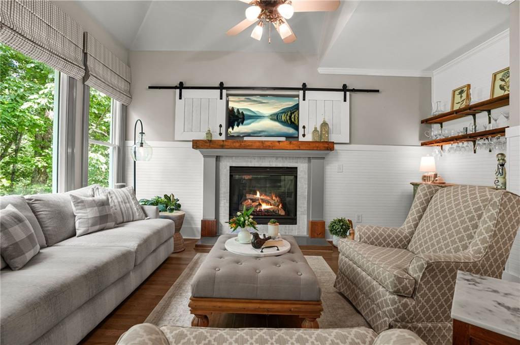 509 Crested Hawk Ridge