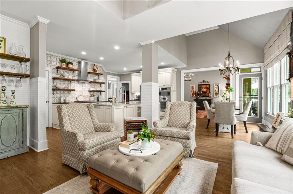 509 Crested Hawk Ridge