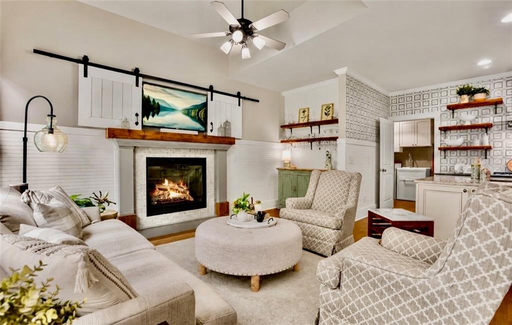 509 Crested Hawk Ridge