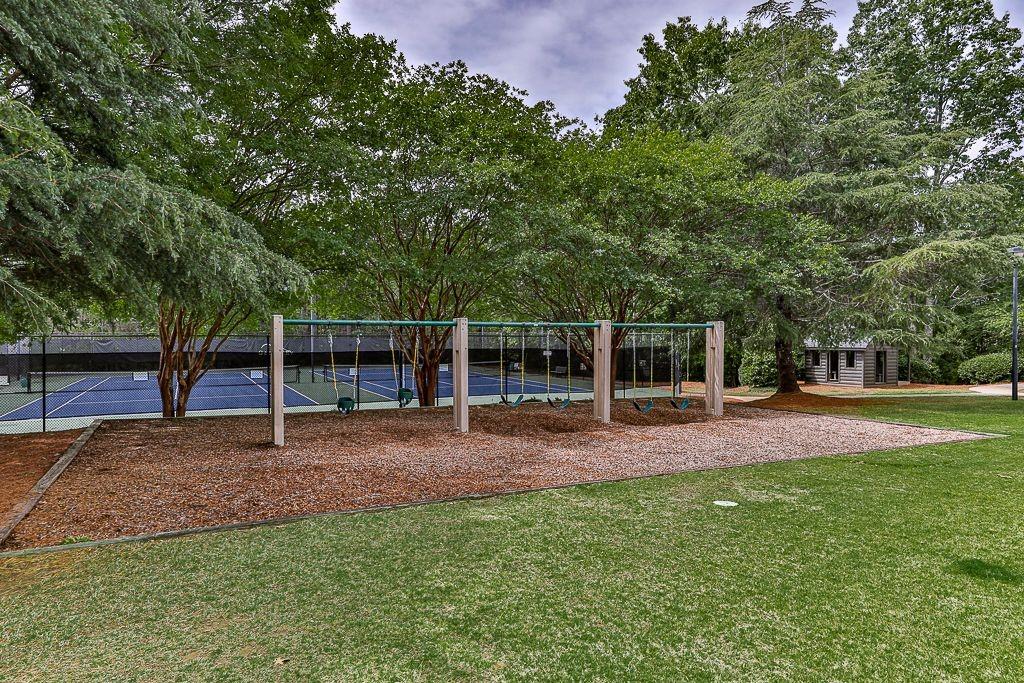 169 Greenbrier Way