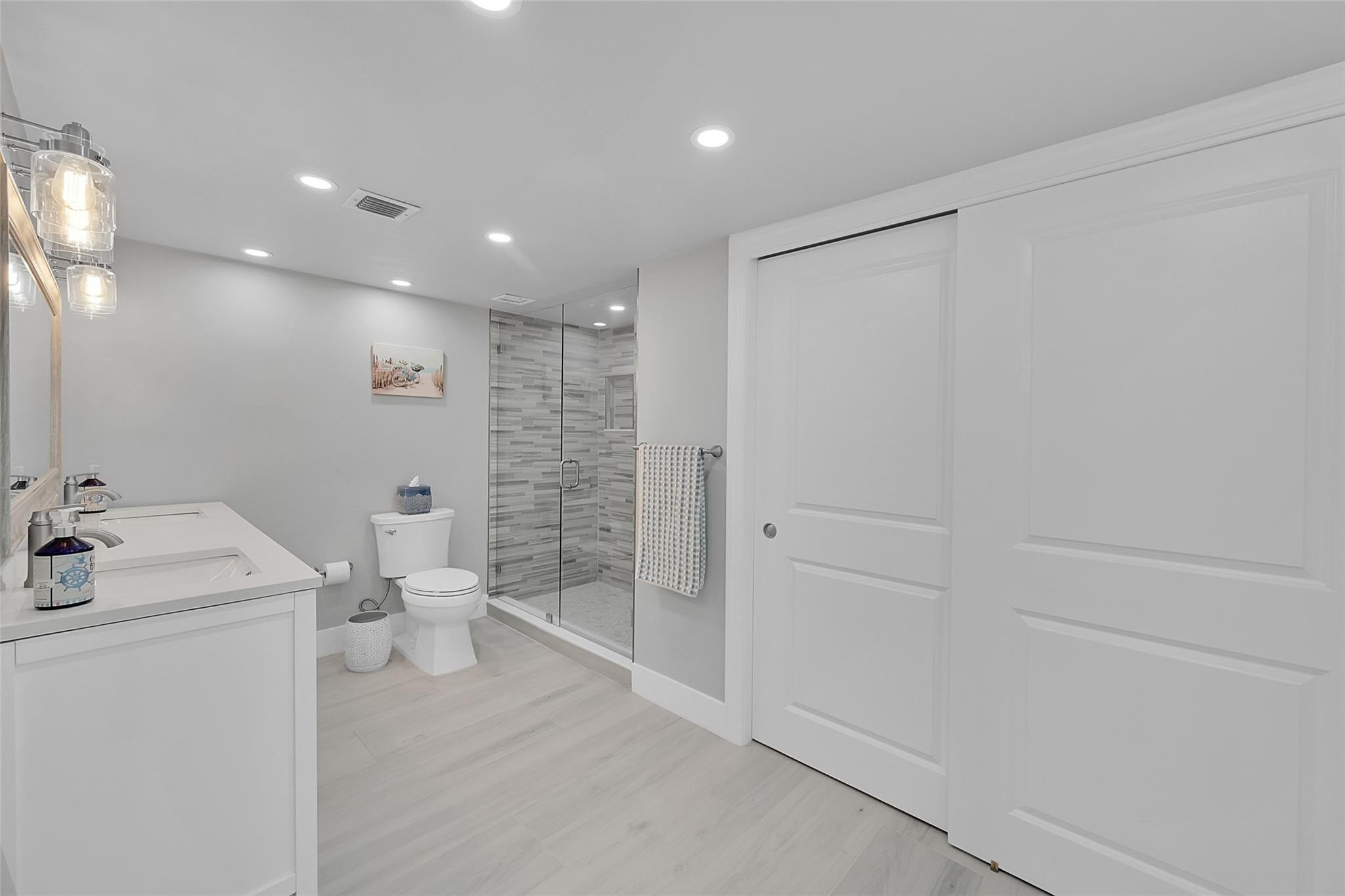 750 N Ocean Blvd 1705