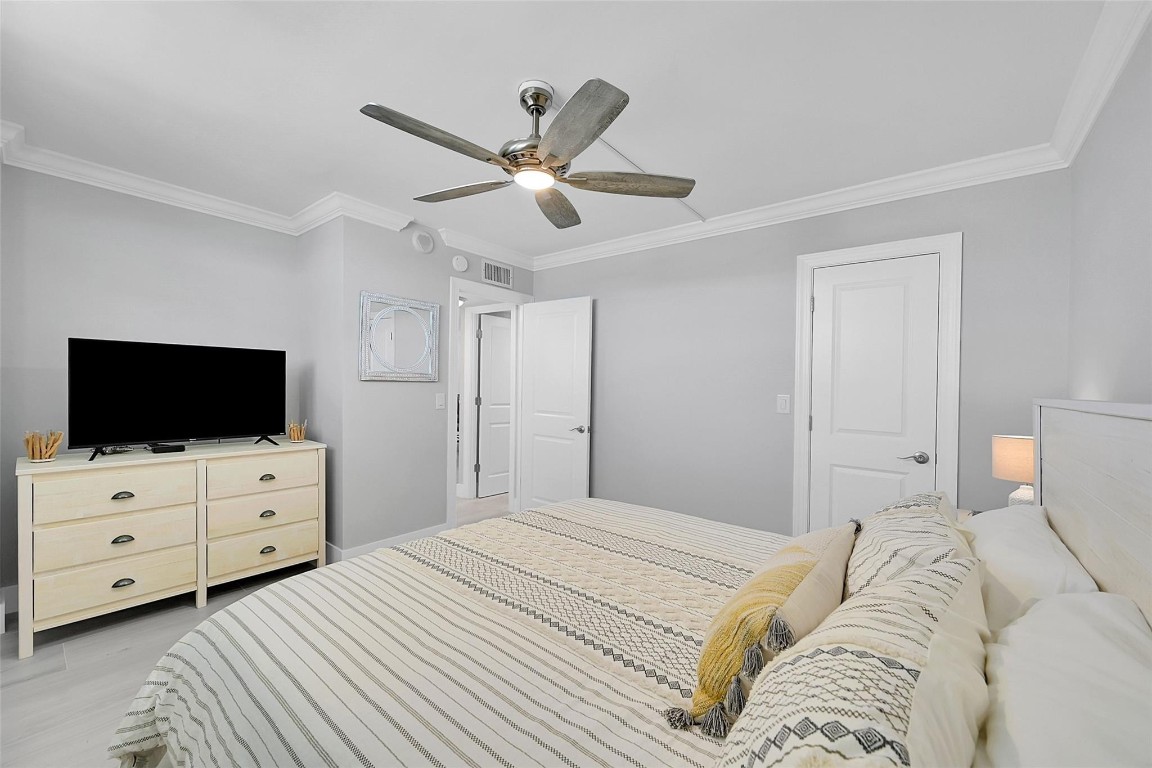 750 N Ocean Blvd 1705