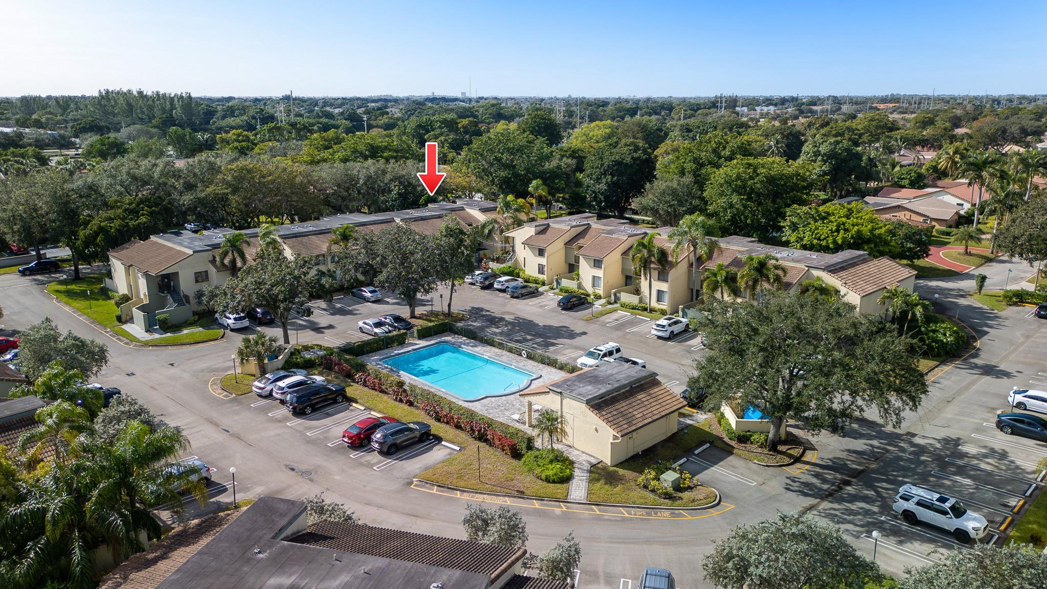 9592 SW 1st Ct 13-F