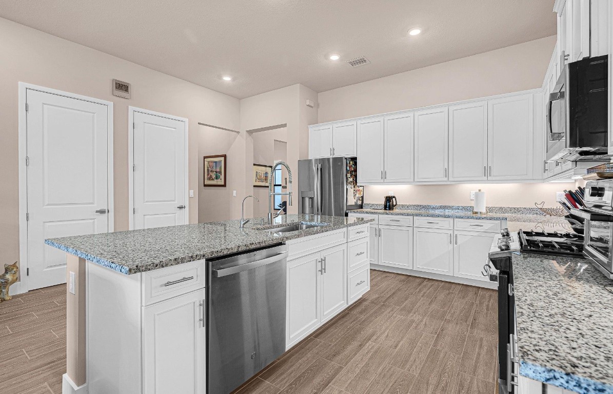 8332 W Blue Spring Dr 8332