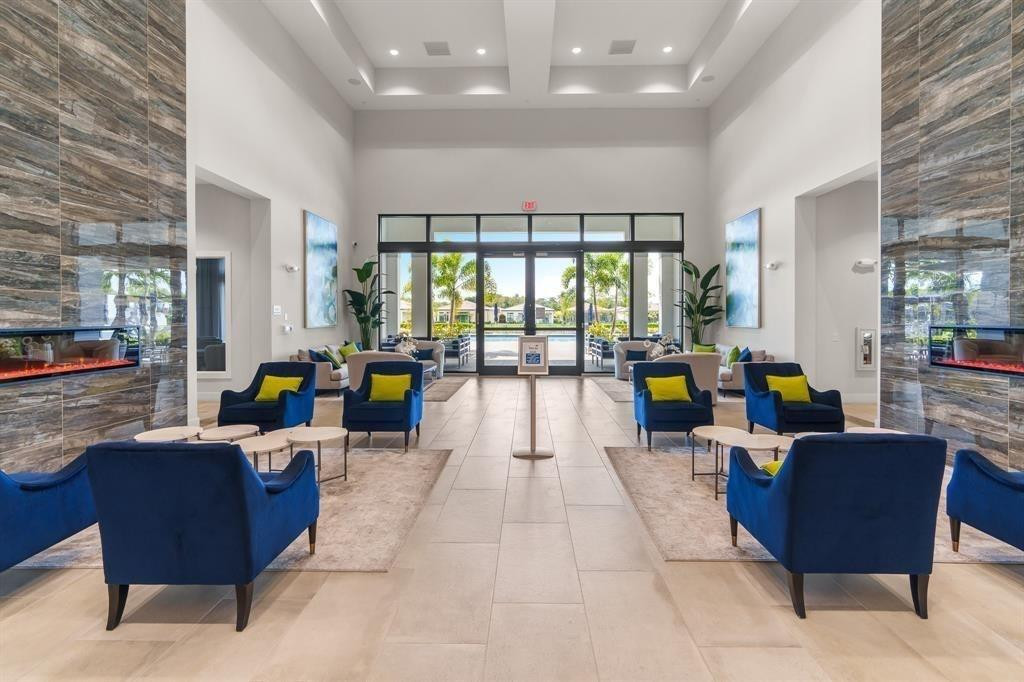 8332 W Blue Spring Dr 8332