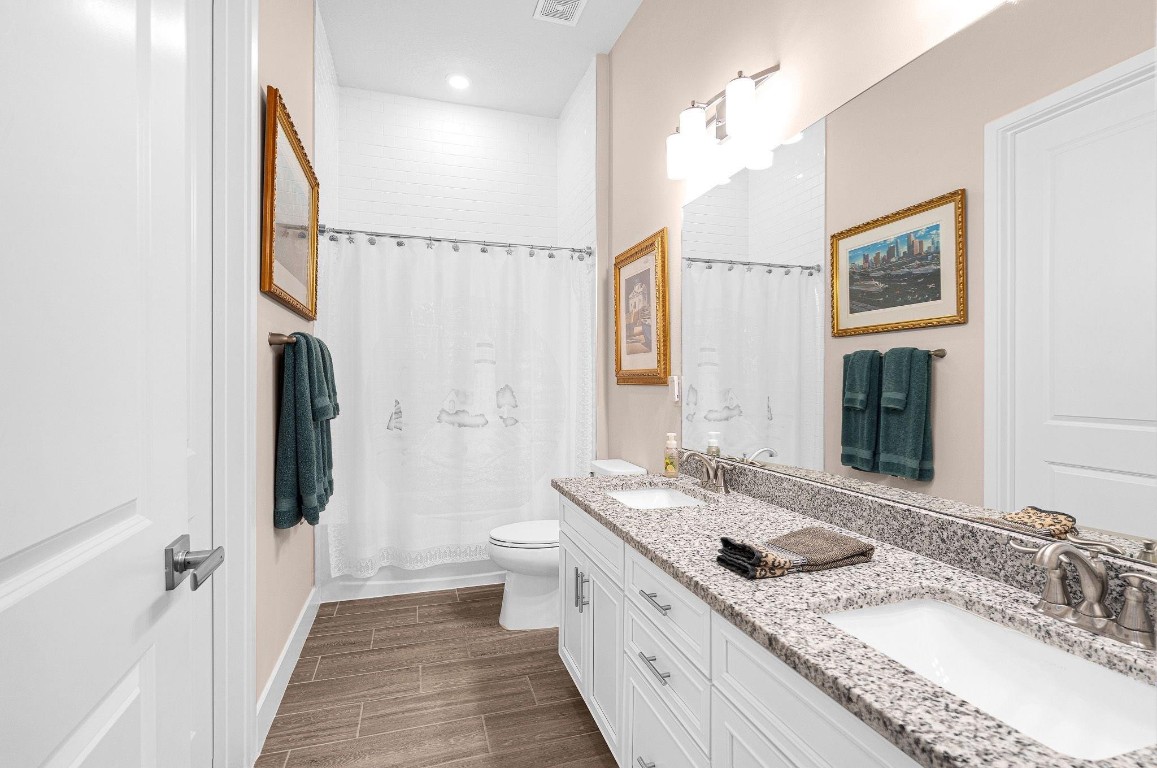 8332 W Blue Spring Dr 8332