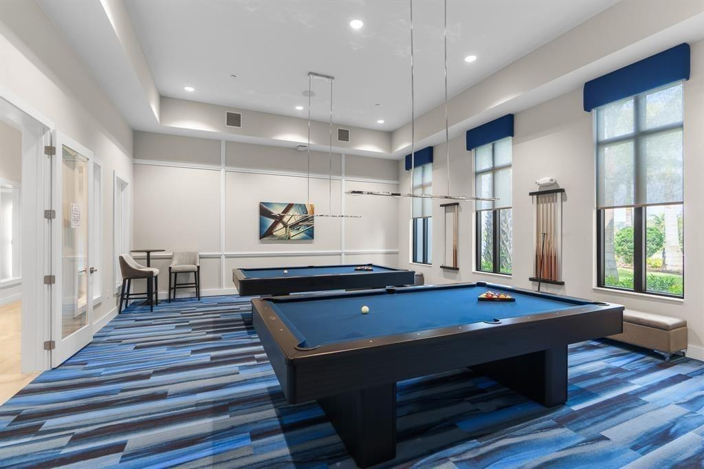 8332 W Blue Spring Dr 8332