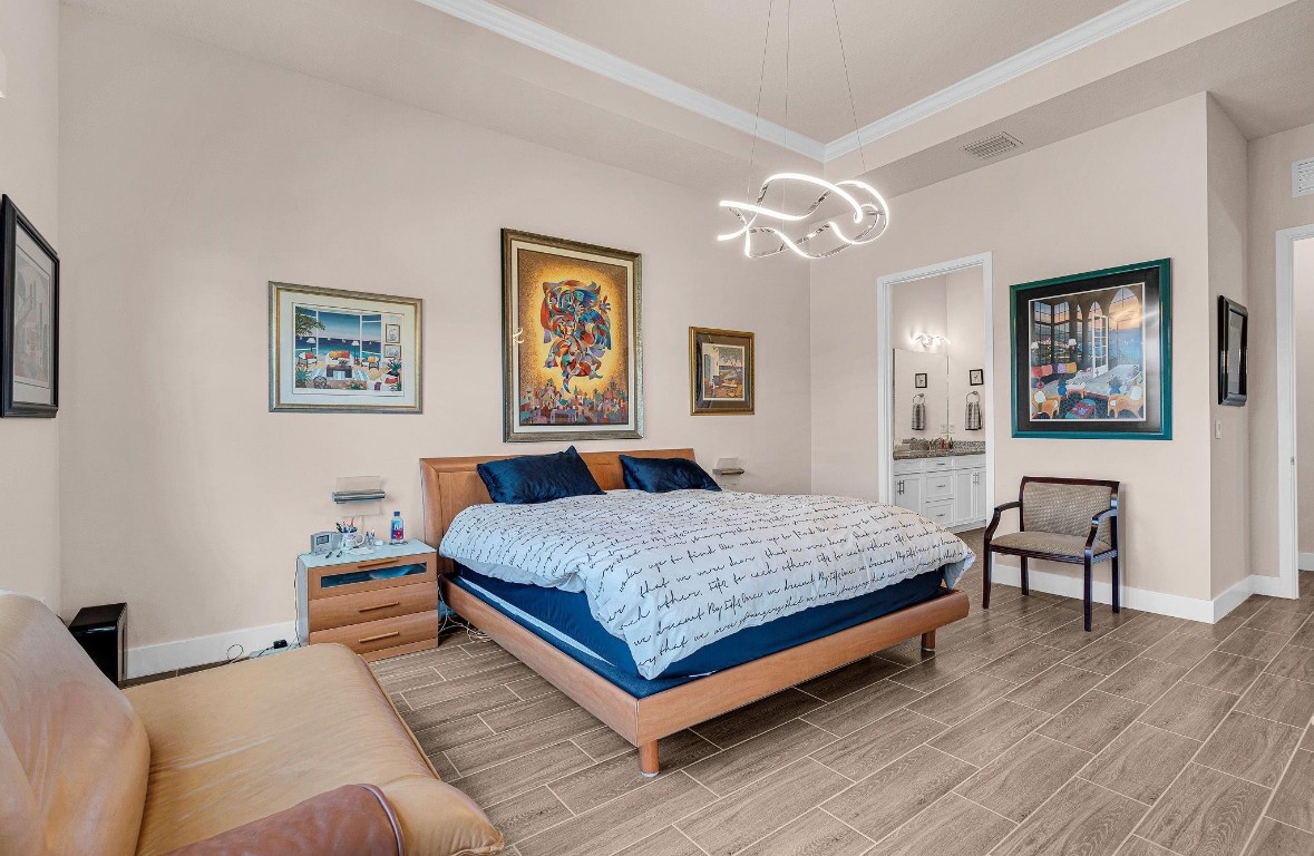 8332 W Blue Spring Dr 8332