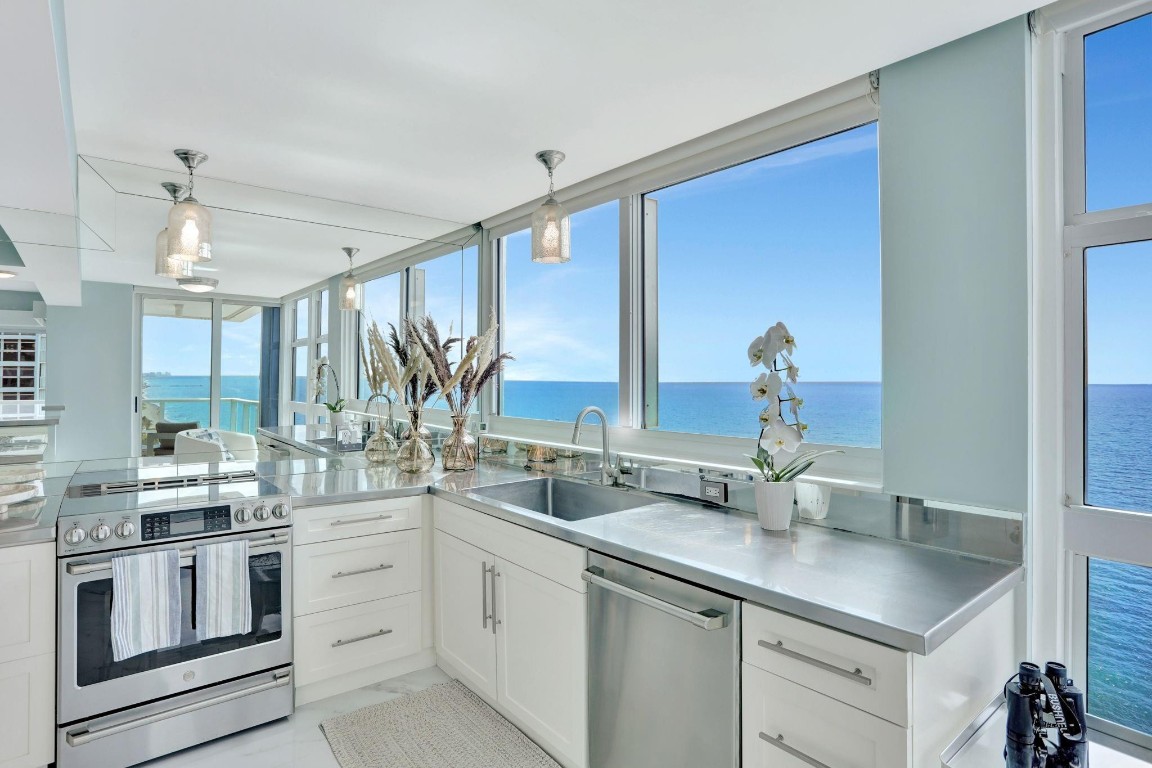 1360 S Ocean Blvd 2601