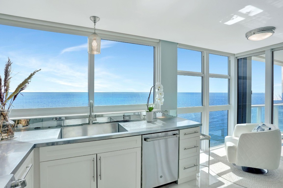 1360 S Ocean Blvd 2601