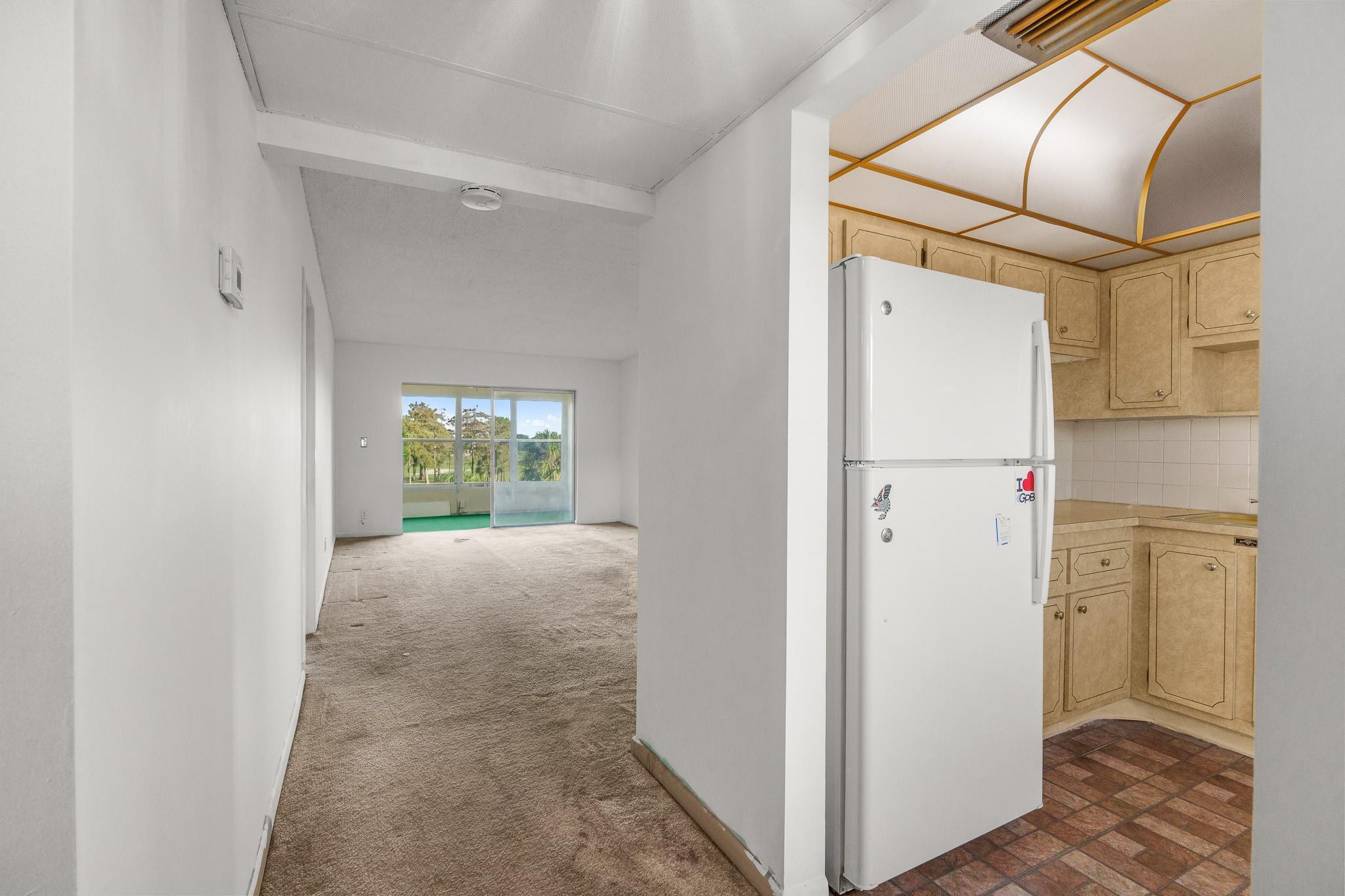 1010 Country Club Dr 306