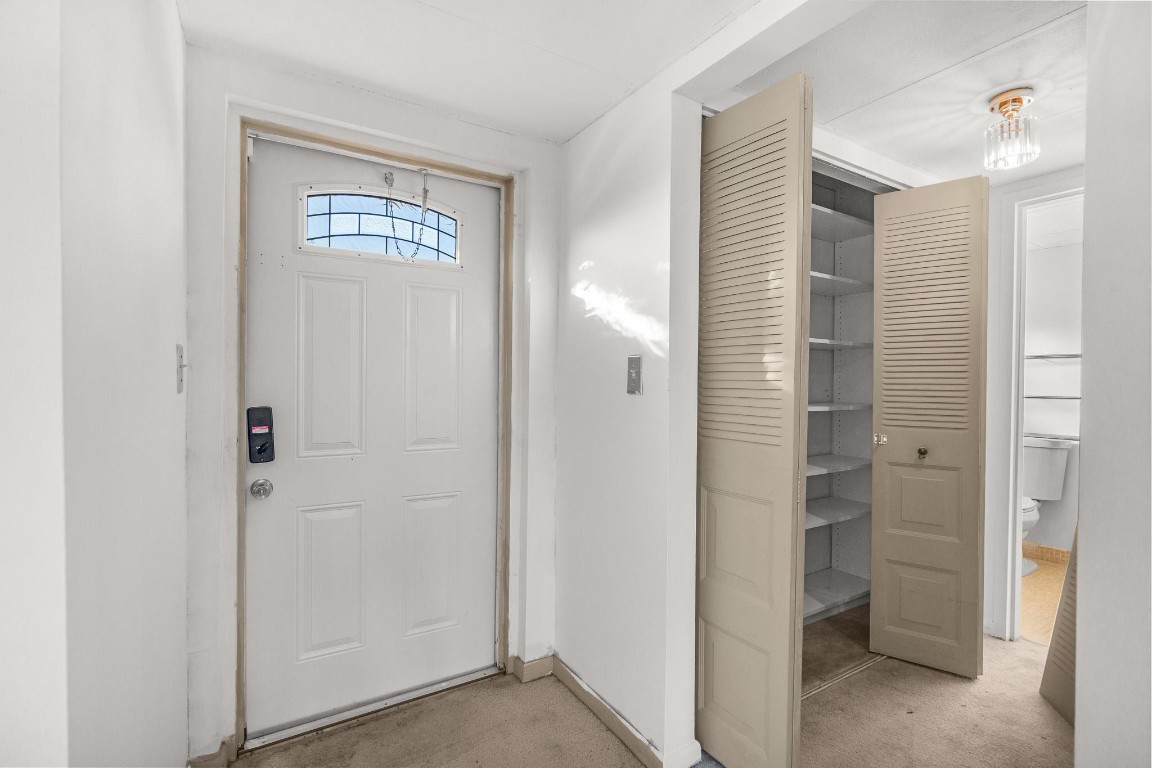 1010 Country Club Dr 306