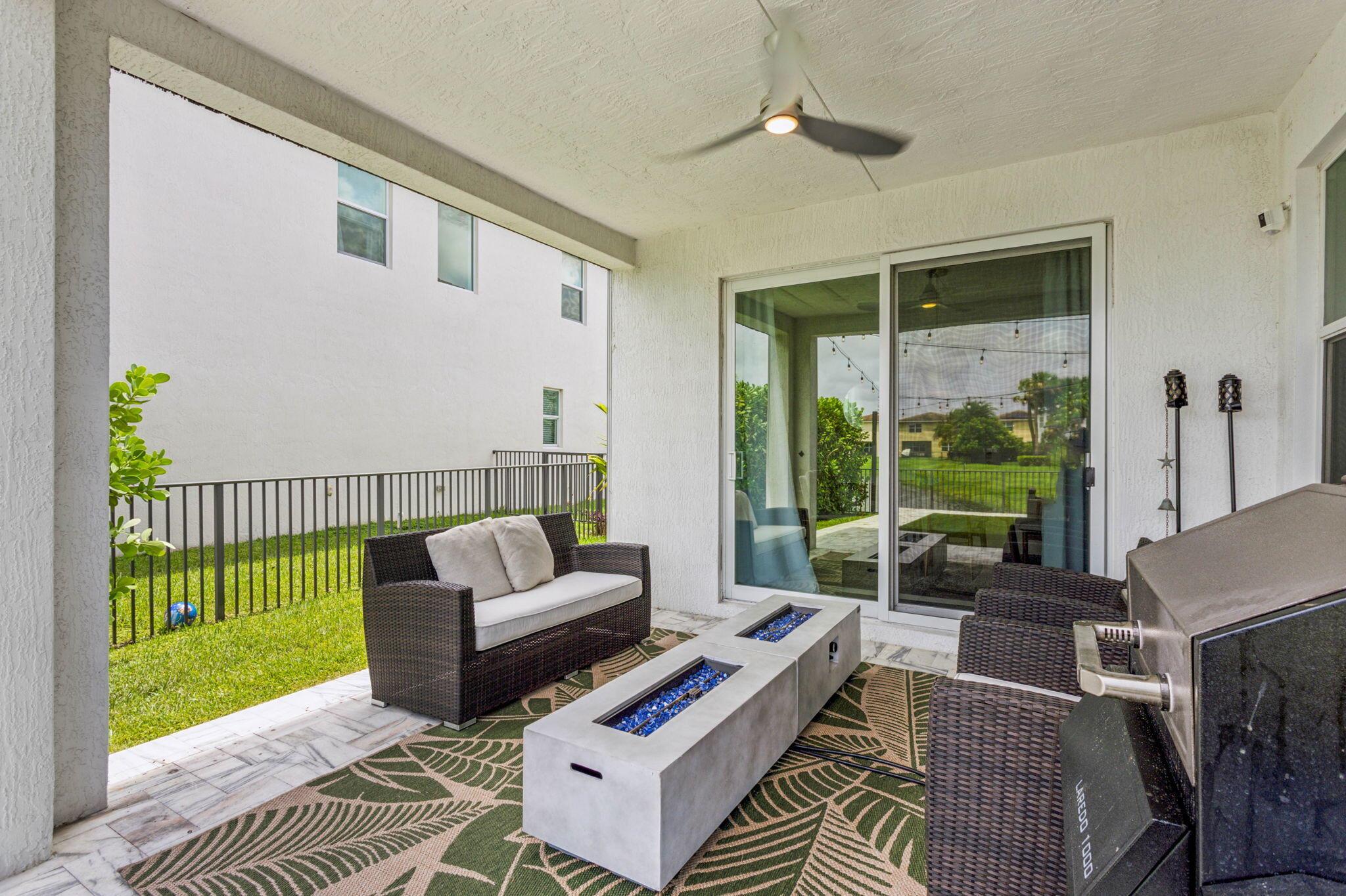 1161 Veleiros Boulevard