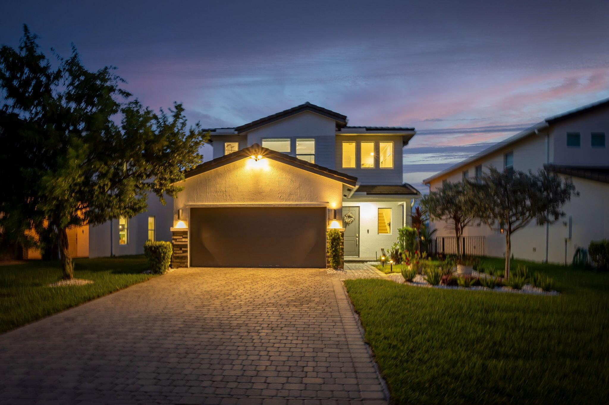 1161 Veleiros Boulevard