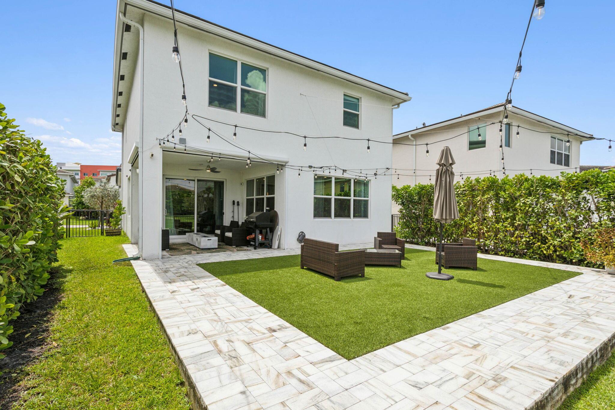 1161 Veleiros Boulevard