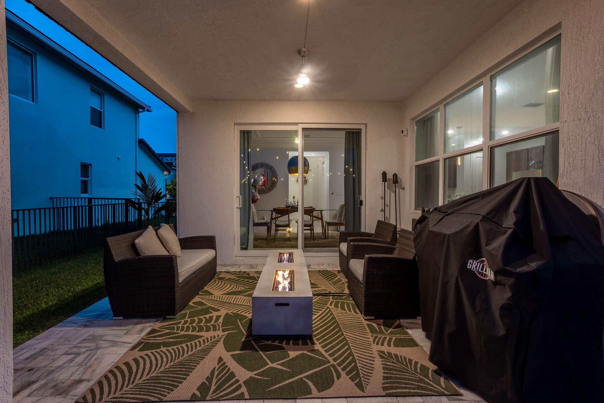 1161 Veleiros Boulevard