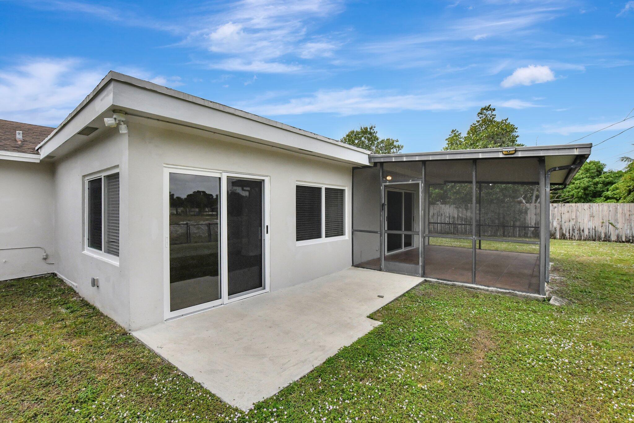 1313 NW 7th Street